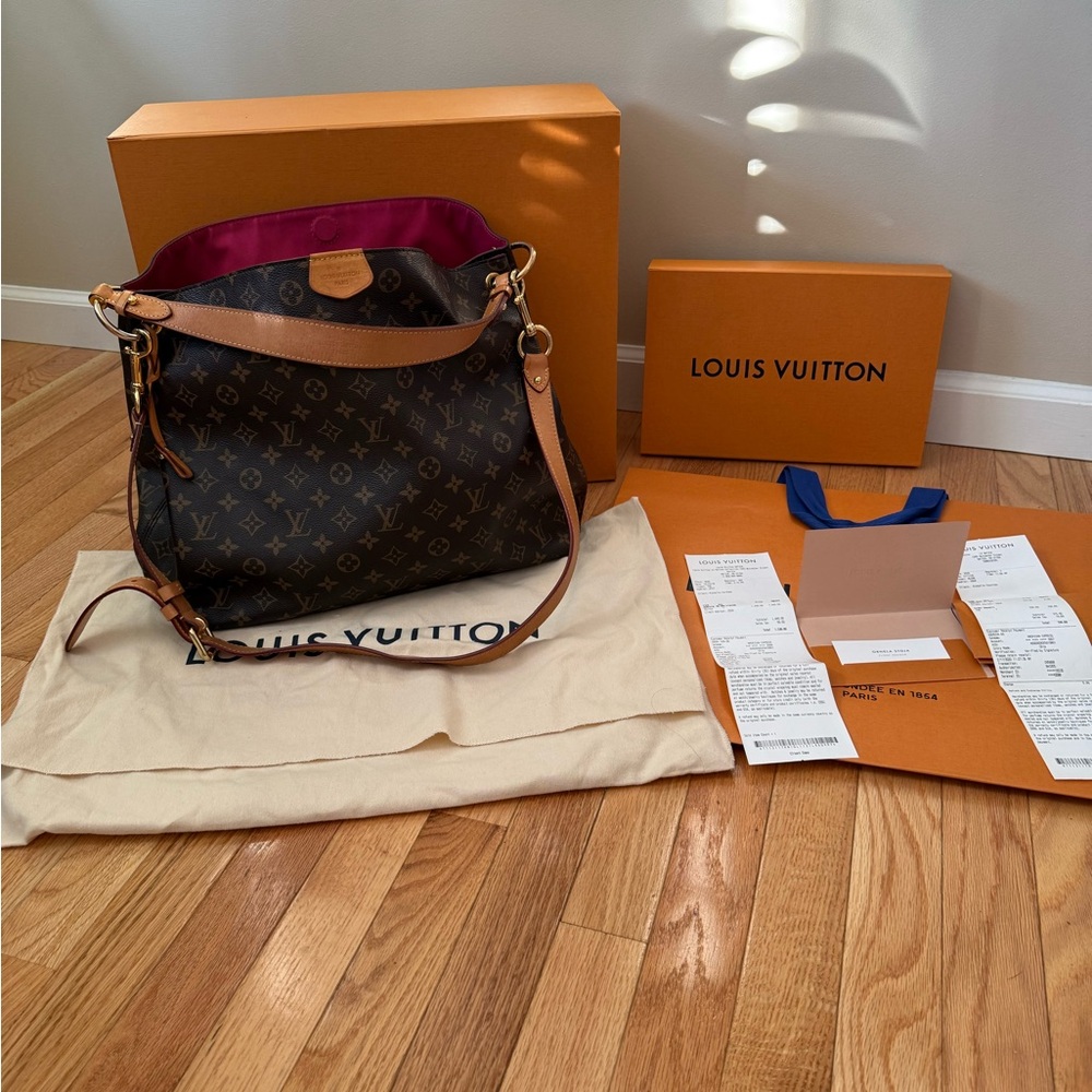 Louis Vuitton Graceful MM Shoulder Bag Monogram Canvas